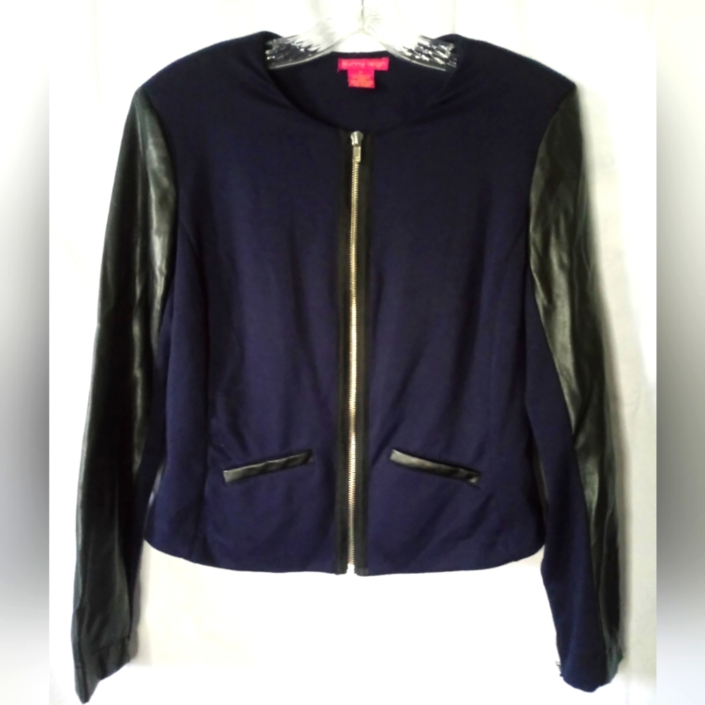 ♥ Sunny Leigh Blazer